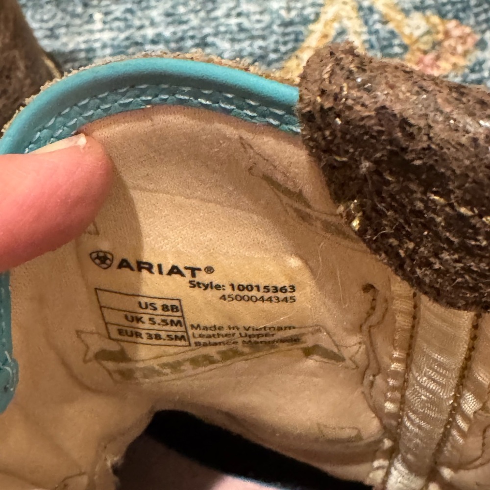 Ariat Kids' Brown and Tan Cowboy Boots - Picture 2 of 3
